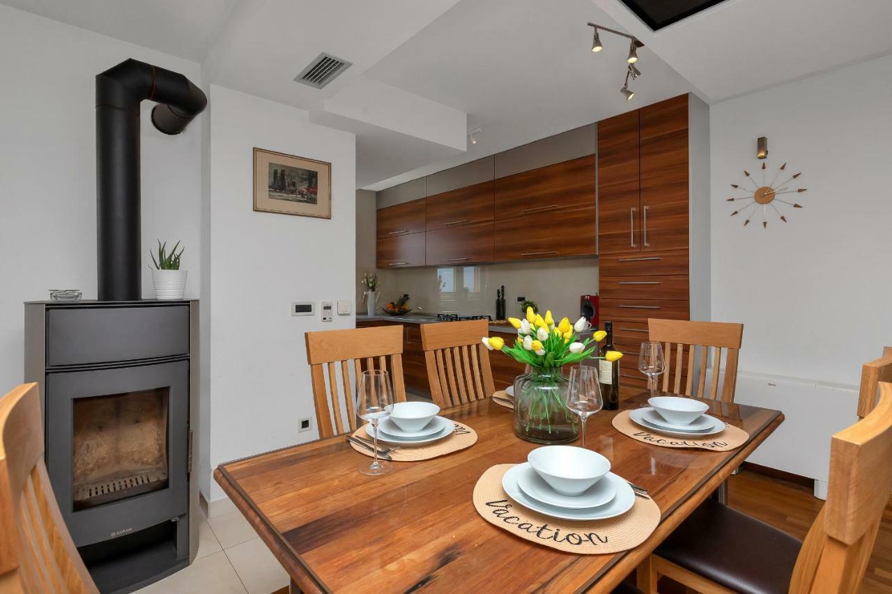 Luxury Stella Apartment